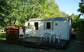 Camping Le Chambron